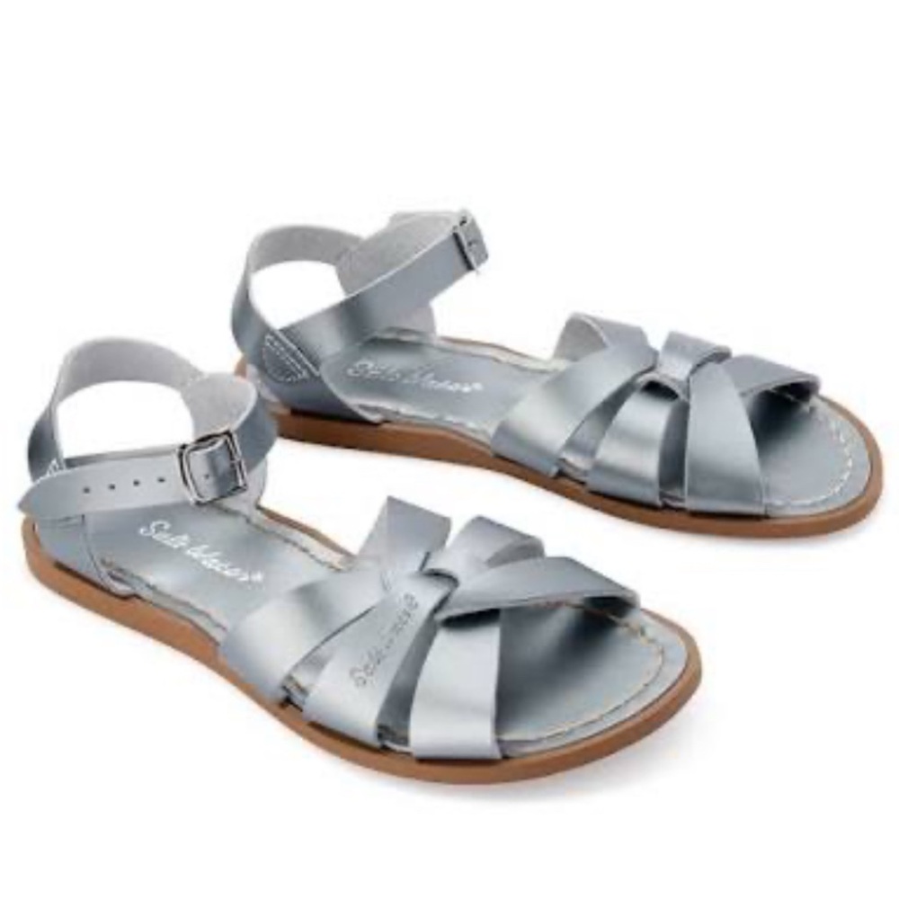 New in box Salt Water Sandals